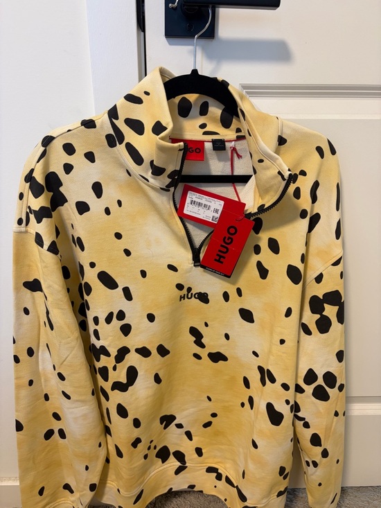 HUGO Sweaters - HUGO Yellow & Black Spot Half-Zip Pullover